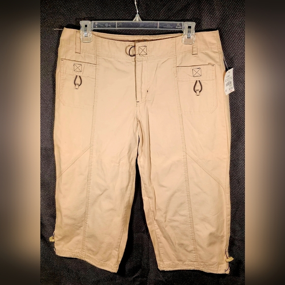 Cato Pants - Women's Bermuda shorts 10